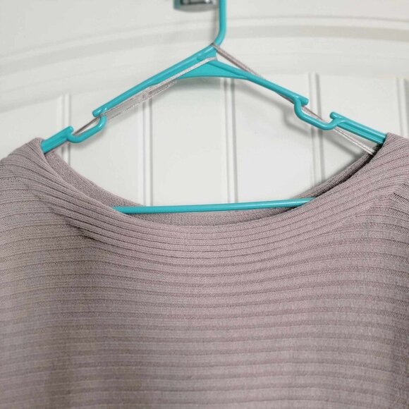 Women's Philosophy Sweater size Large - Picture 3 of 8